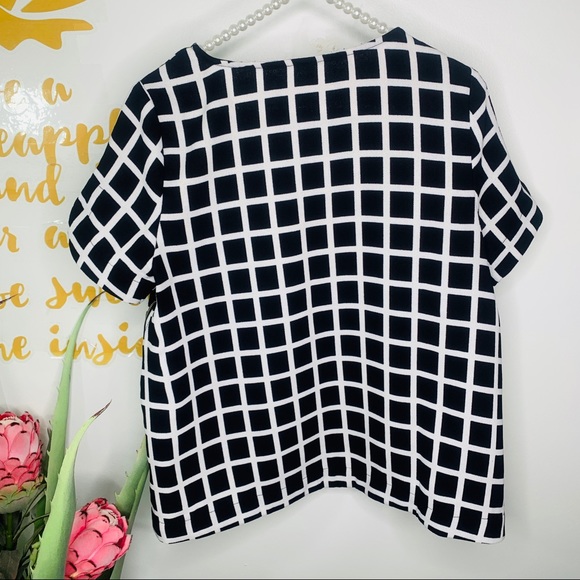 Mittoshop Black White Print Short sleeve Top Blouse Zipper Detail Size S… - Picture 7 of 7
